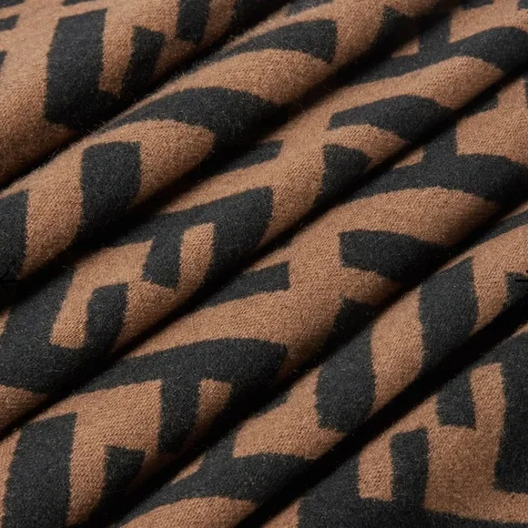 NWT Authentic Fendi Brown Cashmere Scarf - Picture 6 of 8